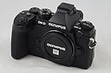 OLYMPUS E-M1