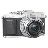 OLYMPUS E-P7